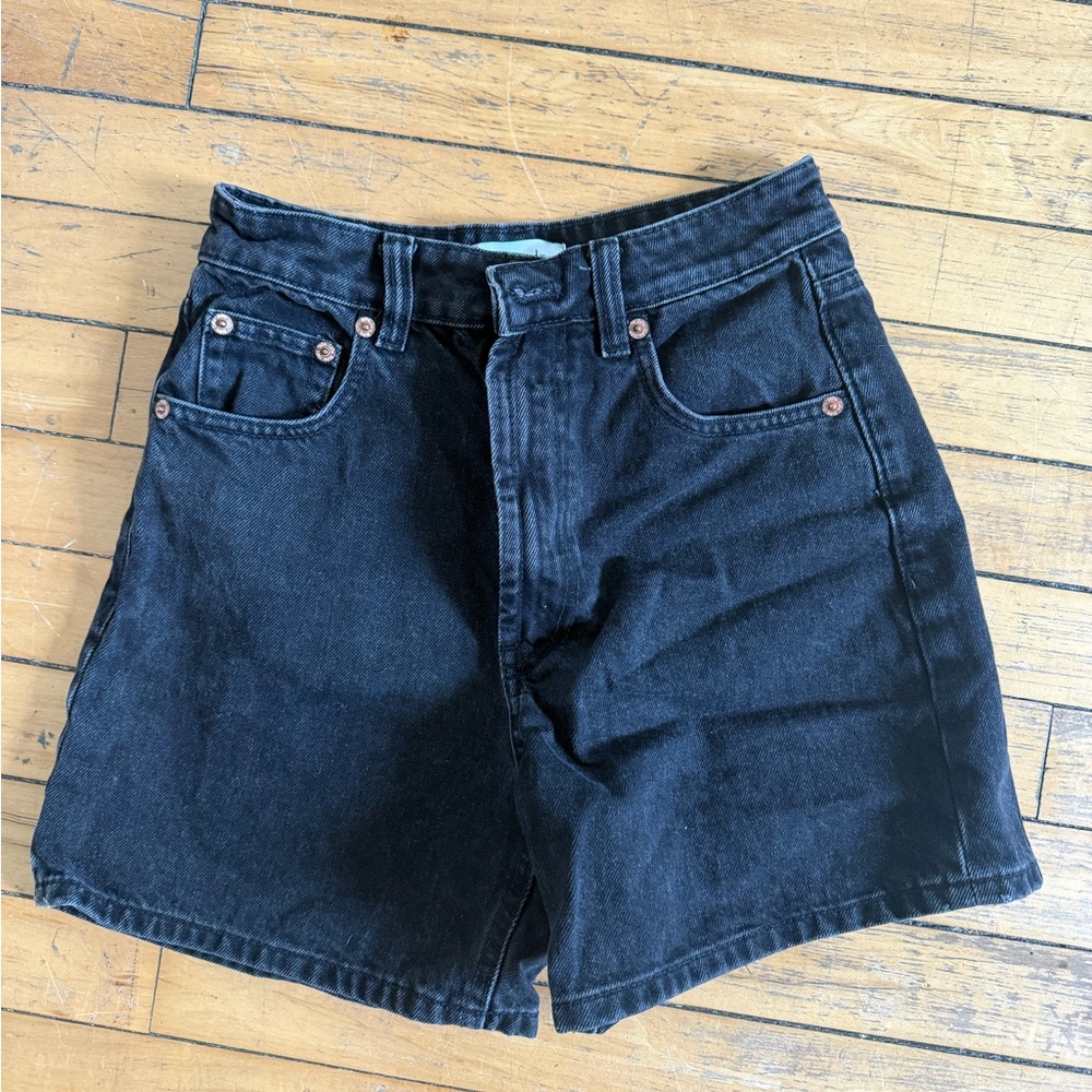 ZARA black high waisted loose shorts
